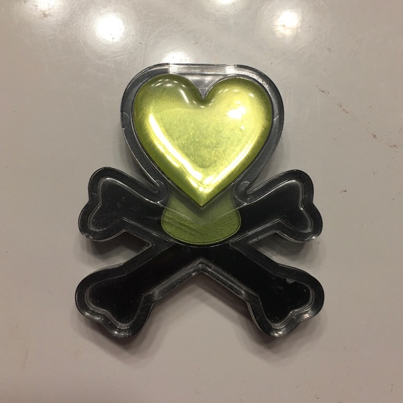 Tokidoki discontinued pressed eyeshadow Soya - Picture 2 of 4